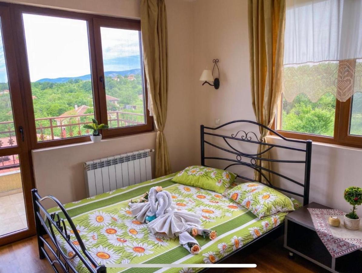 Готель Kyshta Za Gosti Raya Fazanovo Екстер'єр фото